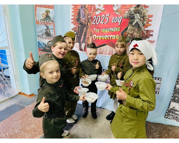 9 мая на территории Земляновского поселения прошла пожалуй, самая «вкусная» акция - «Солдатская каша»
